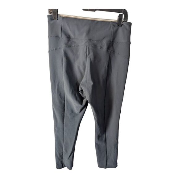 NWOT ATHLETA Stellar Crop Pant Size Medium - Picture 4 of 4